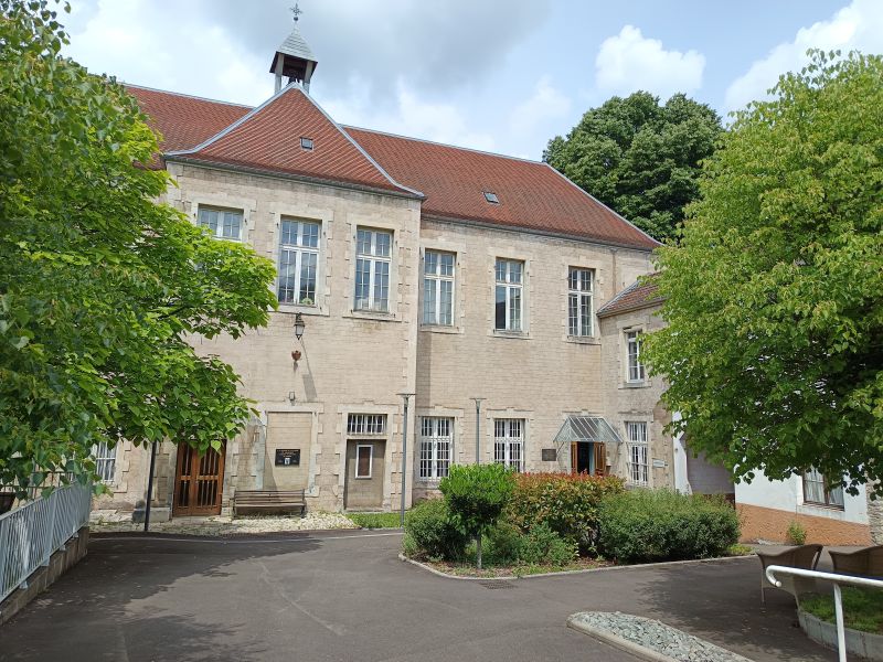 Photo 3.jpg