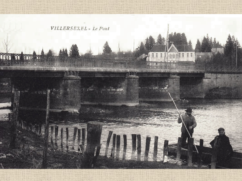 La Fondation De Grammont depuis la rive Ouest de L'Ognon après Guerre La Fondation De Grammont depuis la rive Ouest de L'Ognon après Guerre