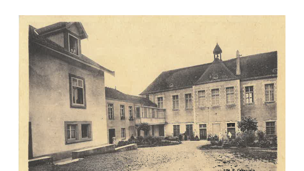 Façade de la Fondation De Grammont XXème siècle Façade de la Fondation De Grammont XXème siècle